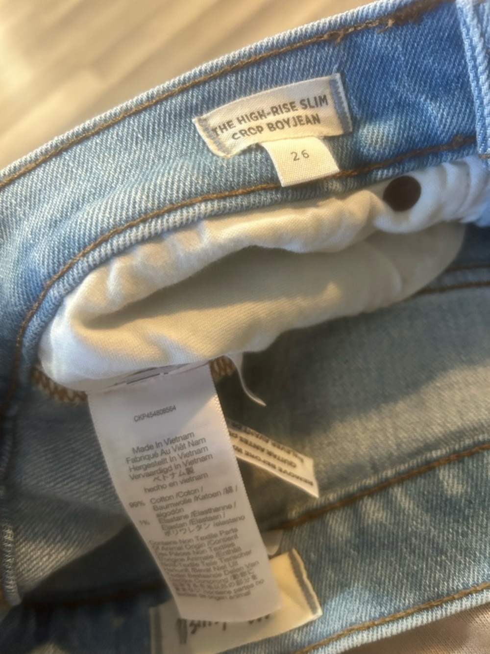 Madewell Light Blue Denim Jeans with Contrast Stitching - Picture 4 of 7